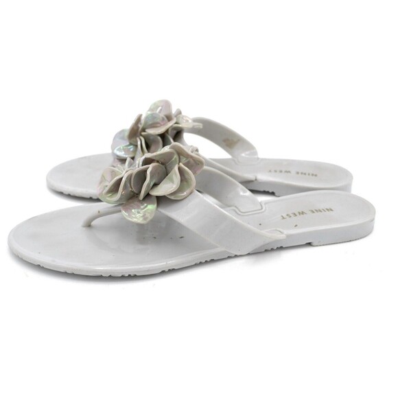 Grey Nine West Flower Flip Flops Size 7 - Picture 4 of 8